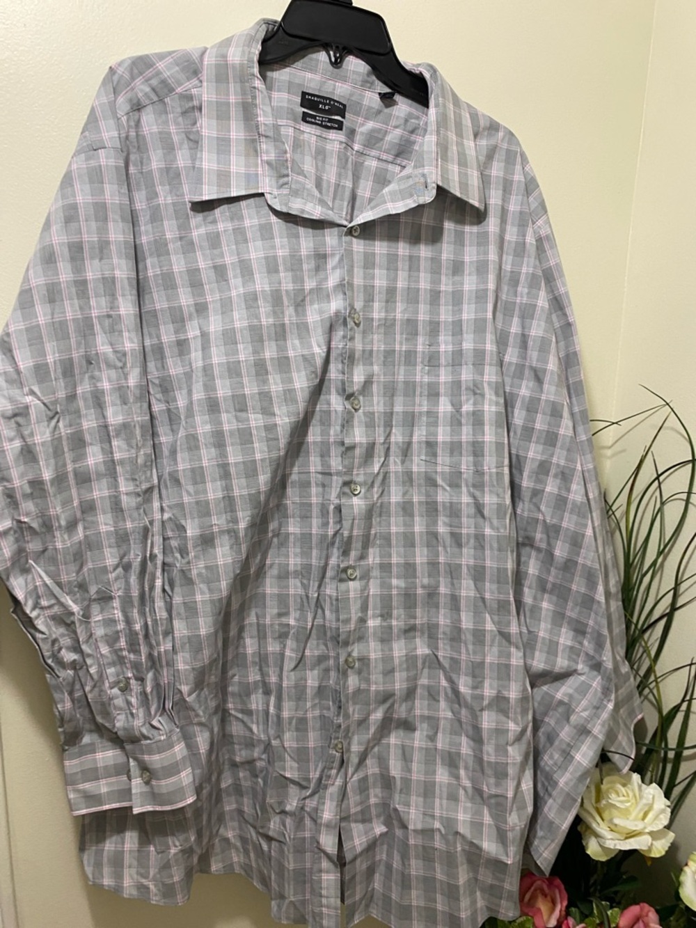 Men’s Light Gray and Pale Pink Plaid Dress Shirt - Spread Collar